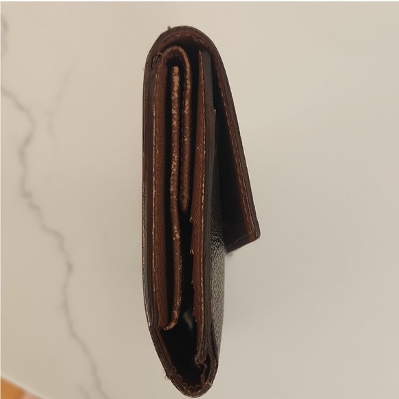 Louis Vuitton Sarah Classic Monogram Brown Wallet - Picture 9 of 12